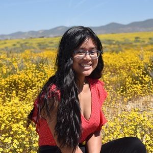 Meet your Posher, Abbey